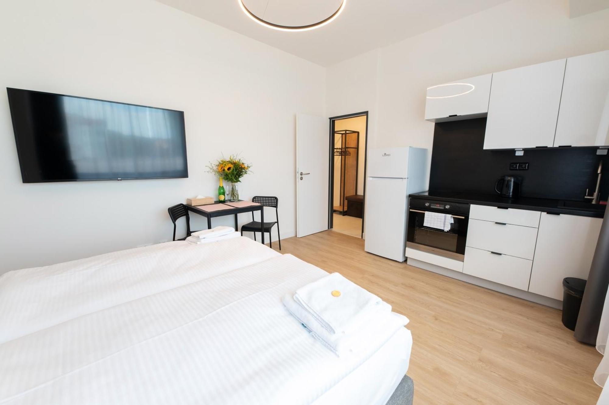 Aparthotel Factory